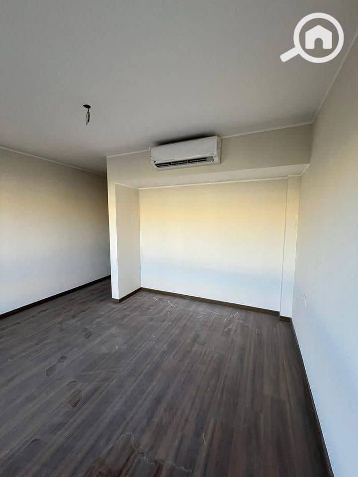 2 541931512_24925303843754585_2398170076421598356_n. jpg