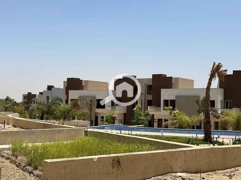 8 526722712_709025538778068_4530993652084119131_n. jpg