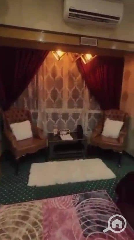 9 WhatsApp Video 2026-02-01 at 10.06. 15 PM - frame at 0m20s. jpg