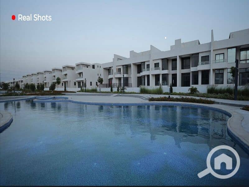 Townhouse villa at a very special price in the Lake West project - Vaade 6