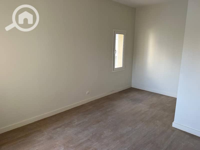 5 56900208-7d2f-48e7-abd9-f95aaa257aff. jpeg