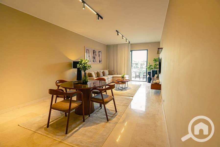 12 e7c9d934-fea0-49fe-9d18-514d966cdf1d. jpg