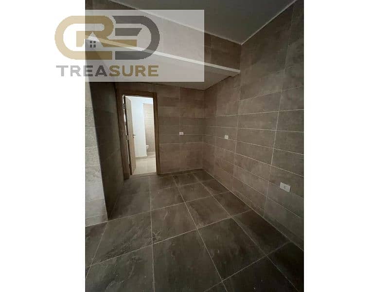 8 WhatsApp Image 2026-02-02 at 12.24. 01 PM (1). jpg