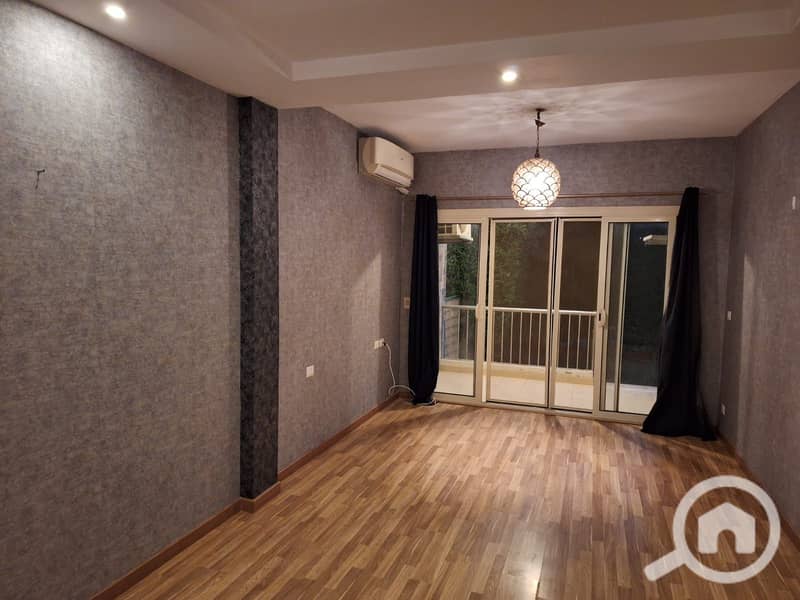 2 9426425d-96d3-4988-8377-af79ce0b75a3. jpg