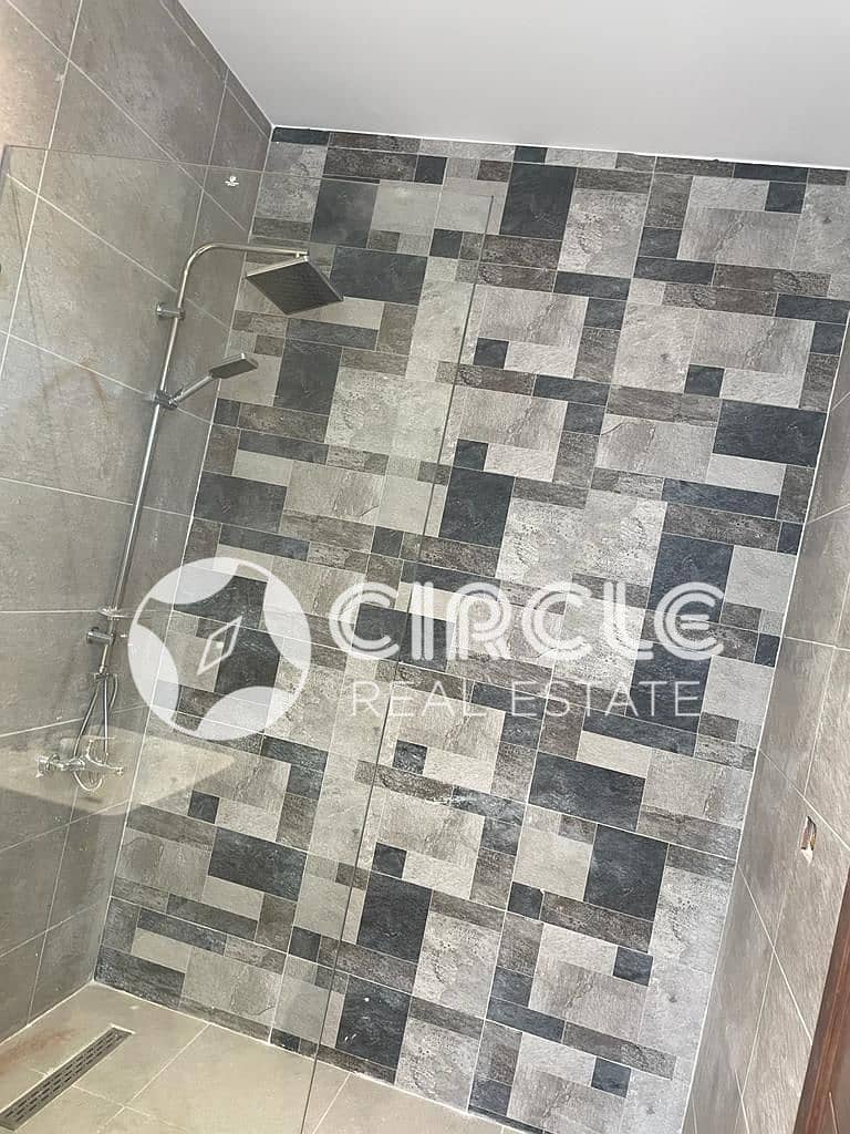 8 WhatsApp Image 2026-02-01 at 18.37. 50 (1). jpeg