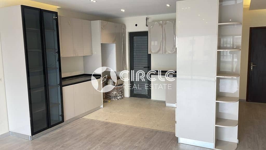 11 WhatsApp Image 2026-02-01 at 18.37. 51 (1). jpeg