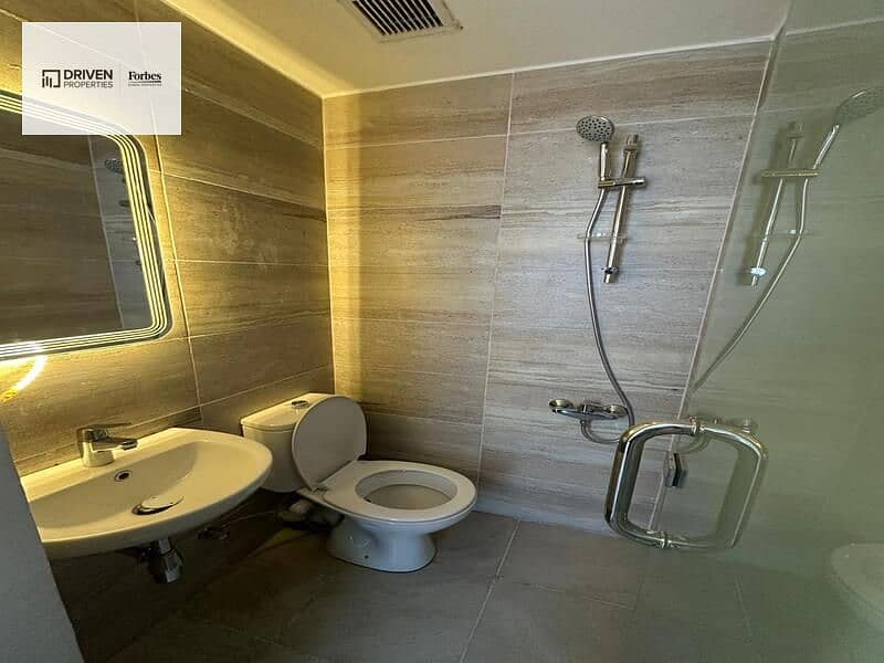 8 WhatsApp Image 2026-01-12 at 12.20. 19 (1). jpeg