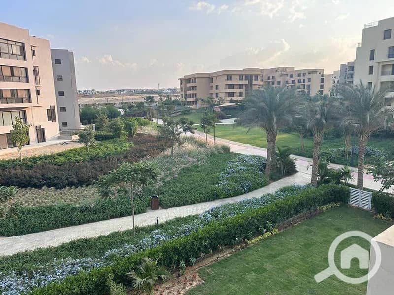 8 489830578_9379945805464774_5245728039407863554_n. jpg