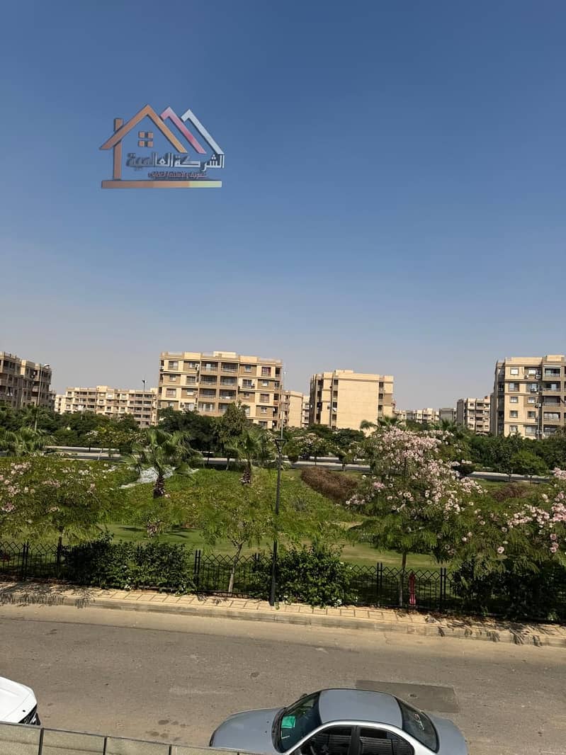 12 d9d2ceff-10d6-460c-aa98-43a155c3c201. jpeg