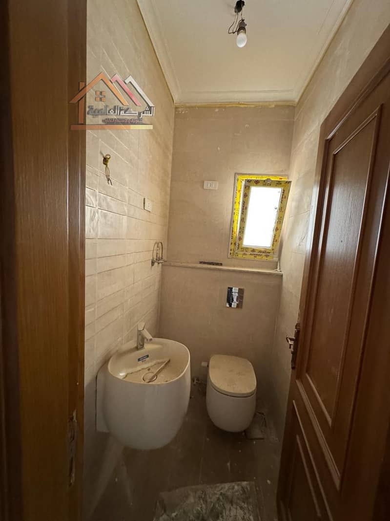 15 9d43a38b-a19d-45ce-bc73-60e145040317. jpeg