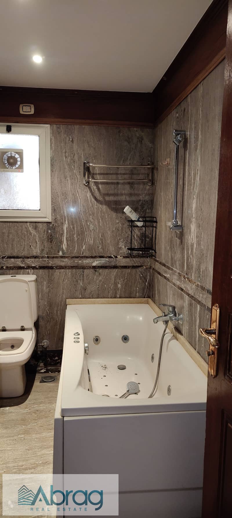 4 مستقلة مختارة (4). jpg