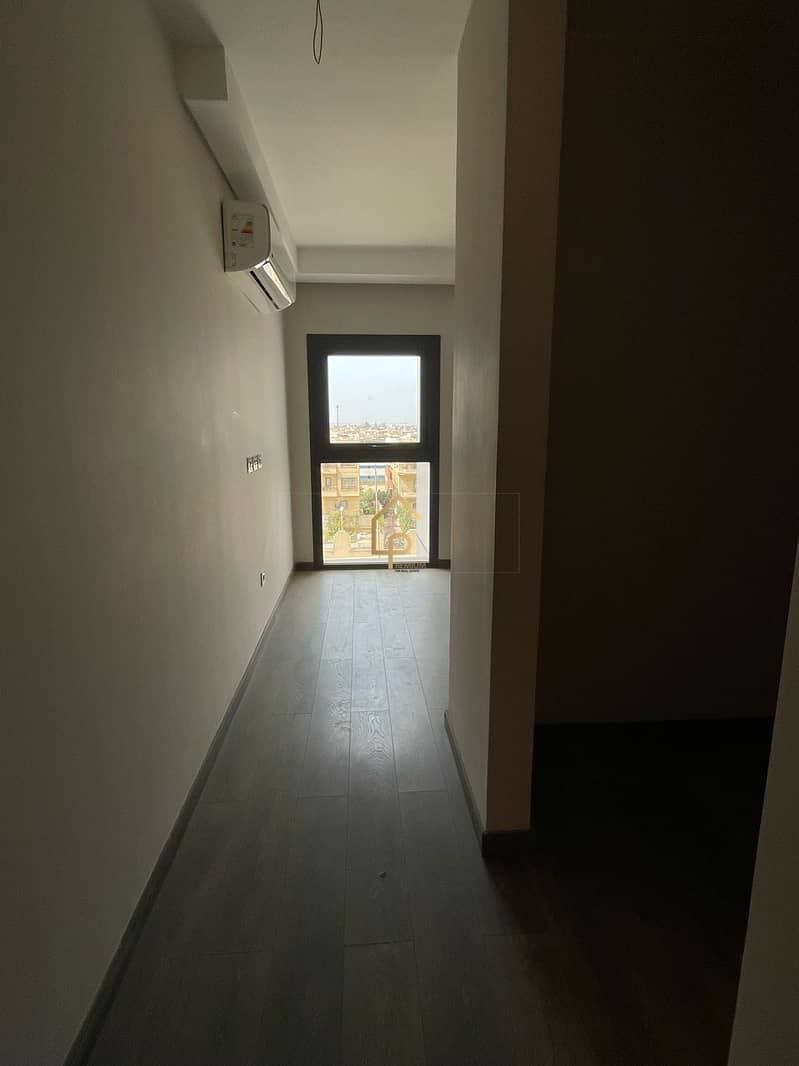 8 WhatsApp Image 2026-01-28 at 1.33. 00 PM (2). jpeg