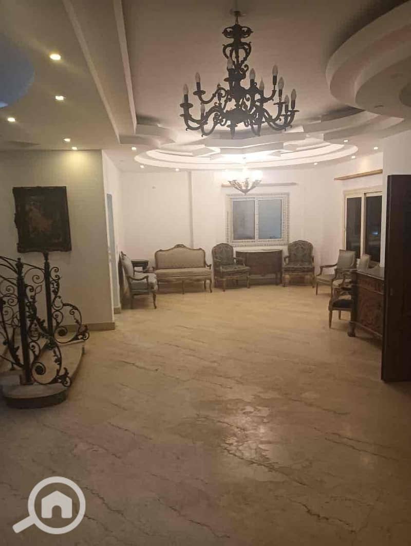 9 edb7dc2e-03e0-4b6b-8ef9-3363cc45793d. jpg