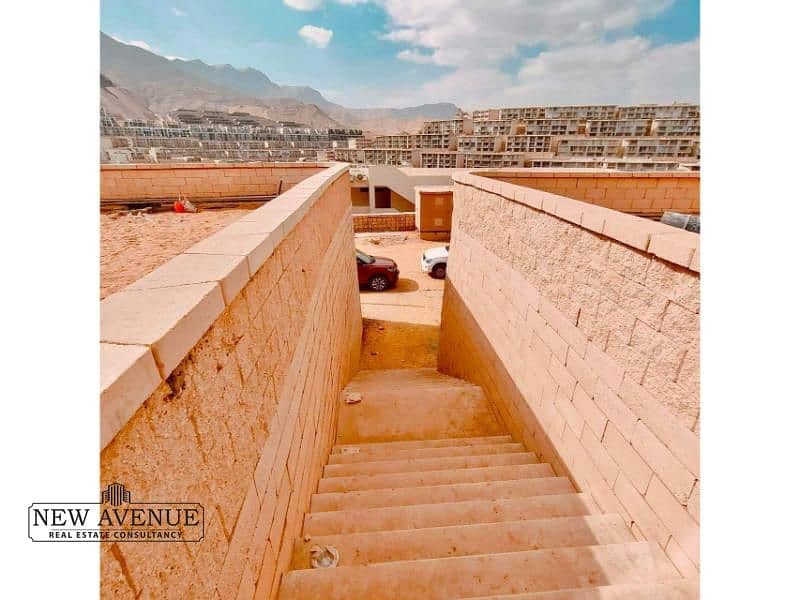 3 WhatsApp Image 2025-11-12 at 10.40. 41 PM (2). jpg