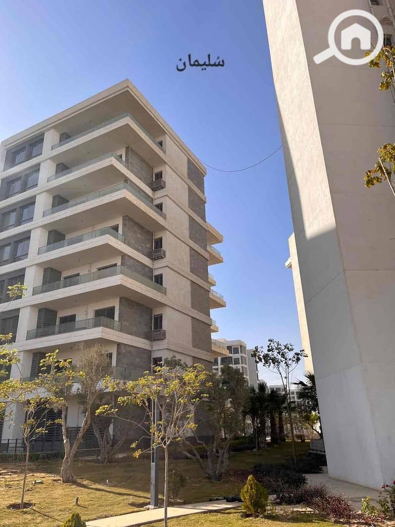 13 69ed943e-d146-4c7d-a126-21a40635edb9. jpg