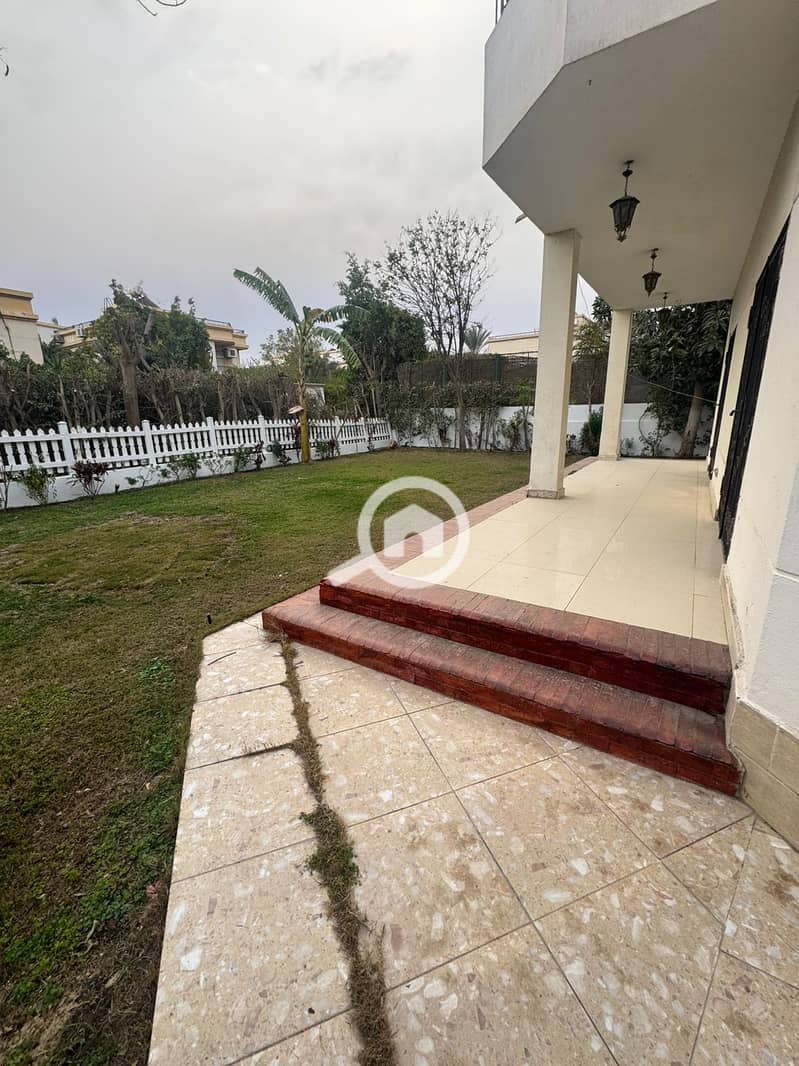 12 53fcab08-3a7d-4dc6-b07d-c275ed16fb9b. jpg