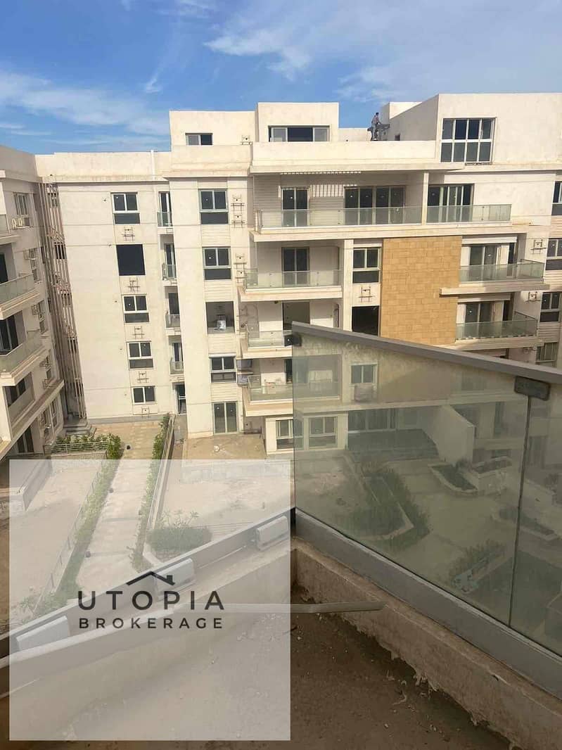 2 02e89d49-609c-4e71-9cdd-bc4db5933cfd. jpg