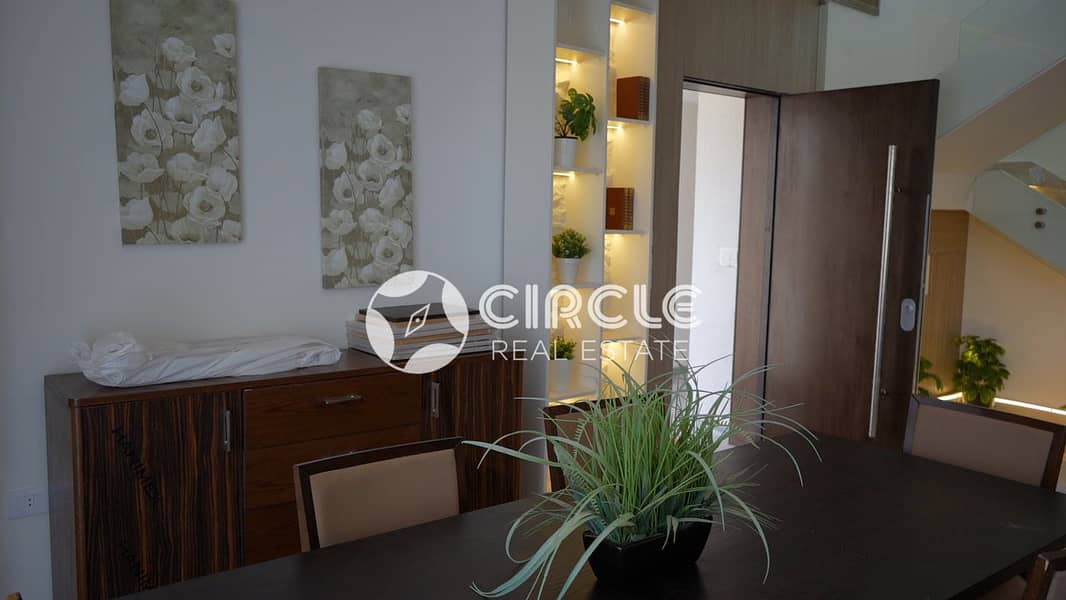 4 WhatsApp Image 2026-02-01 at 18.12. 46 (1). jpeg