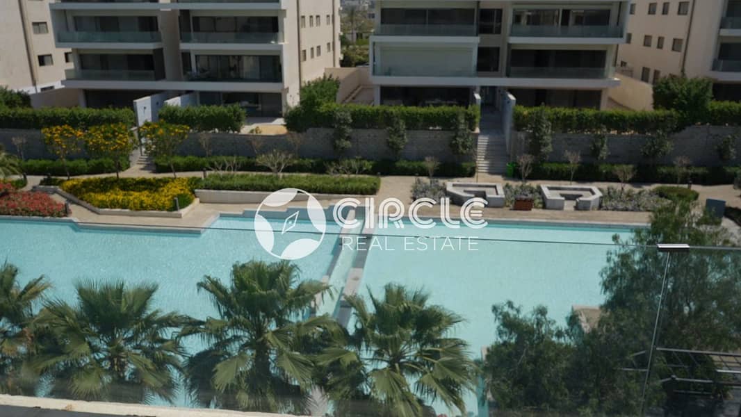 10 WhatsApp Image 2026-02-01 at 18.12. 48. jpeg