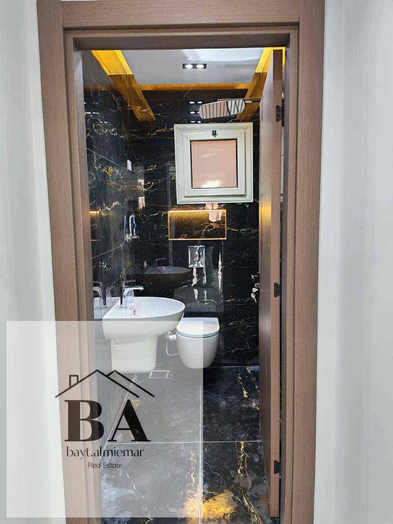 8 att. -qGQ7-nK5X0jQHr2J4I8UiLJqV2vl50_VOEiUfafxRQ. jpg