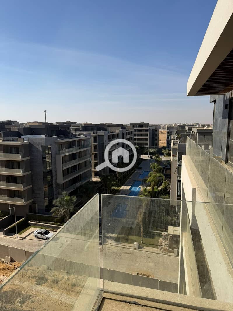 3 32761173-3194-4994-bf23-bcbb8f895552. jpg