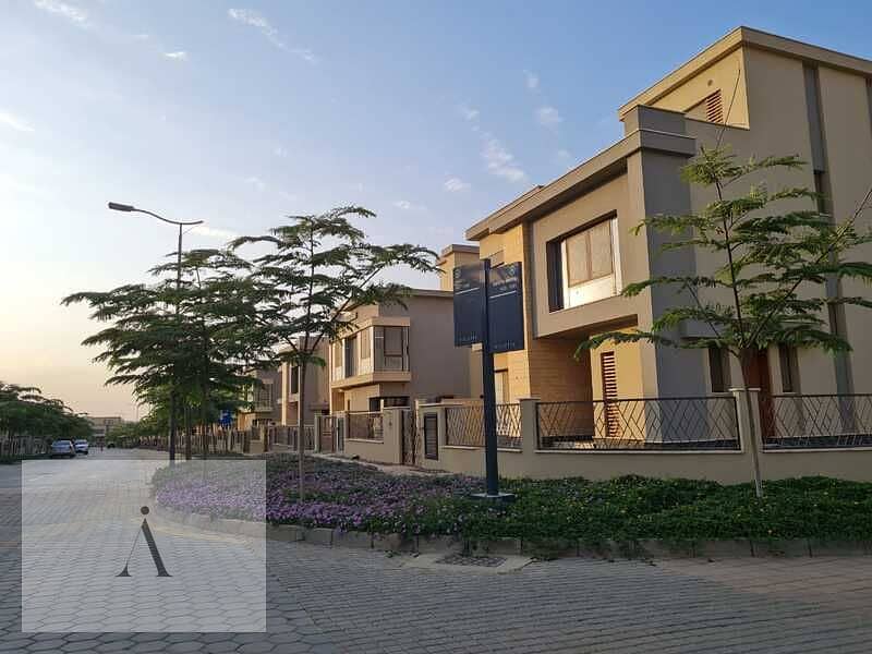 9 e02af898-7ca5-4e22-8717-e361d47a140c. jpg