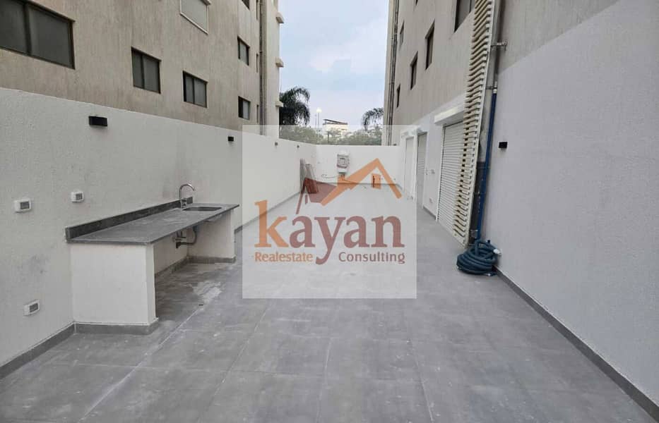 3 d773b337-c327-4cab-8728-a34a92a0b6a5. jpg