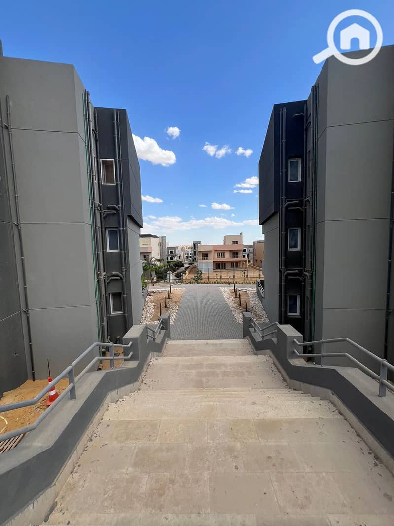 6 WhatsApp Image 2025-12-20 at 4.58. 39 PM (2). jpeg