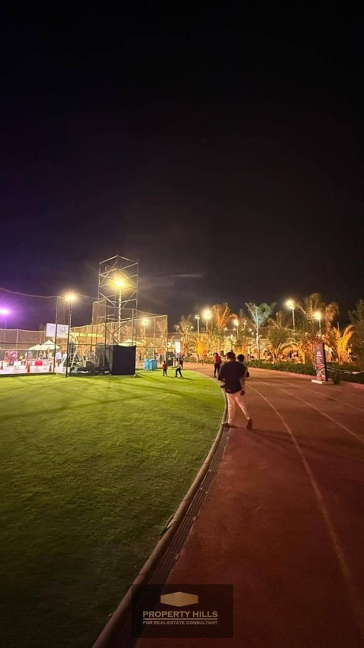 12 4fc4e612-d1f4-4fe5-bfad-200c5a8170da. JPG