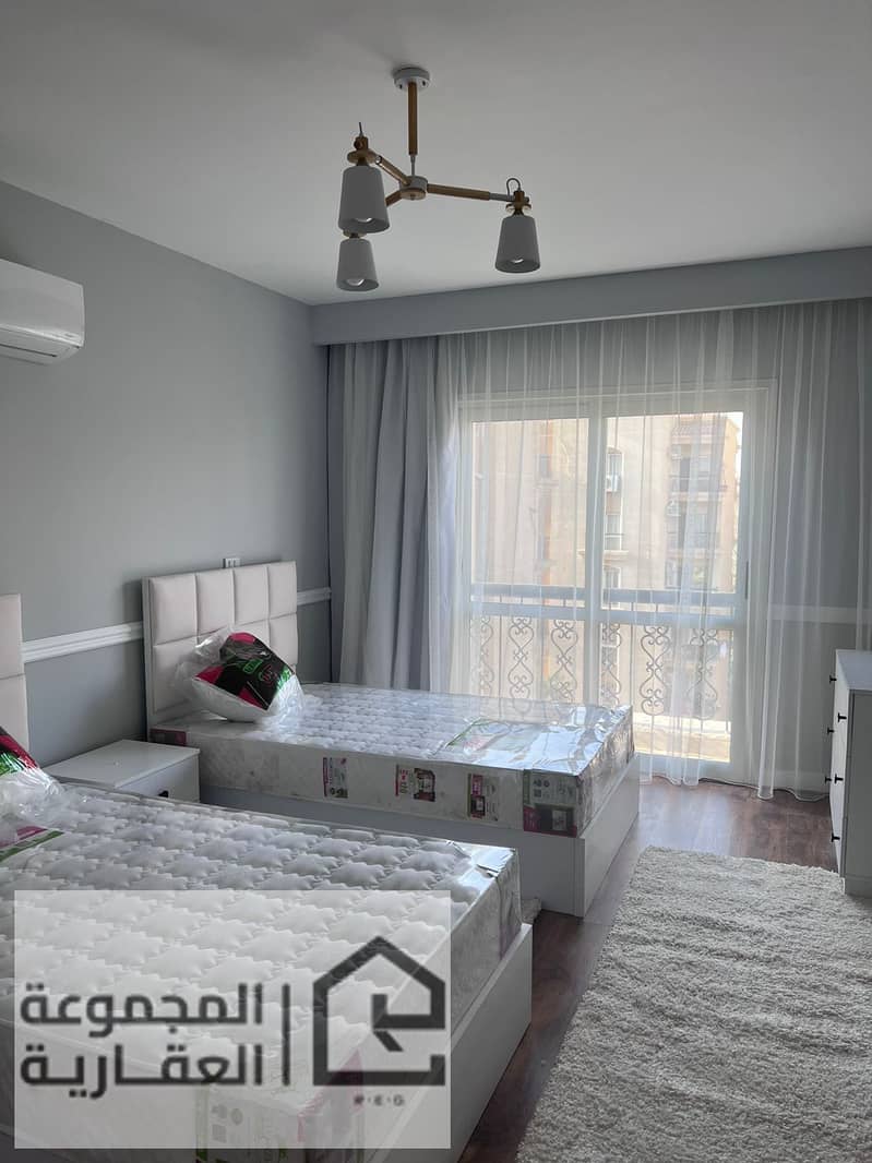 8 5c6b7cfe-807c-47be-99c5-aea60042ce8d. jpg