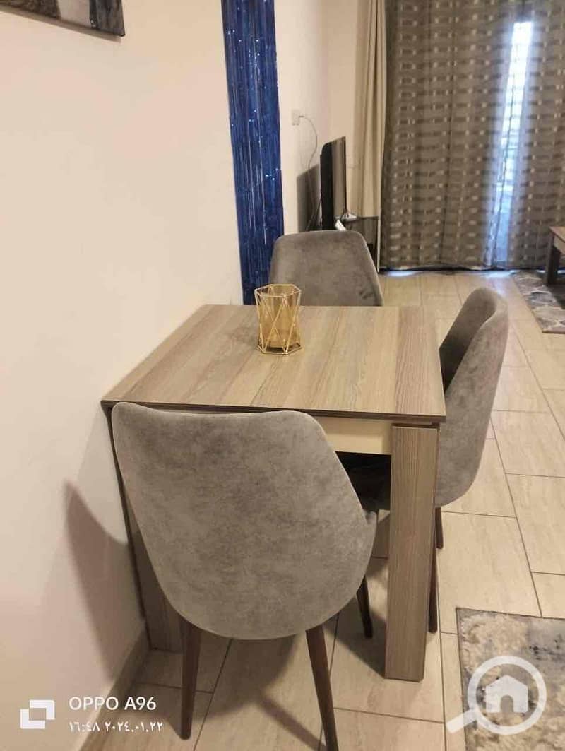 5 e125da70-9367-4dea-9991-1af50aff9fdb. jpg