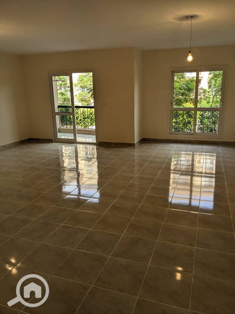 5 0e602c2e-5566-4d6e-8d84-4ed06b5b7c12. jpg