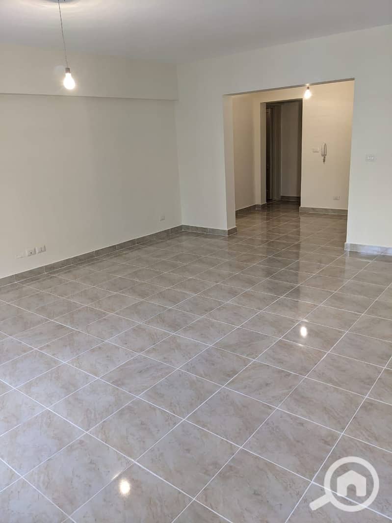 6 4f077696-759d-45a2-a0b3-5c8ee8fba91a. jpg