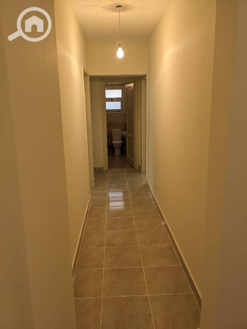 9 0336275d-f0a2-4d60-9b9c-b9f22565d0fa. jpg