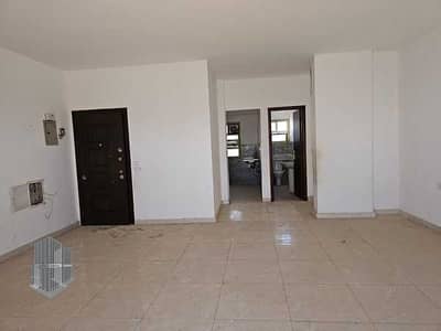 شقة 3 غرف نوم للبيع في الشيخ زايد، الجيزة - photo_6048340364512398660_x. jpg