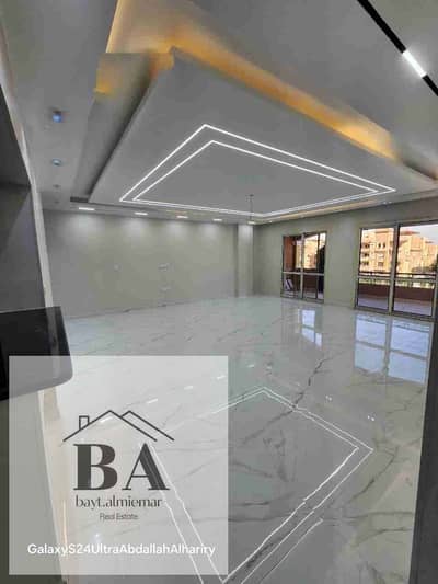 3 Bedroom Flat for Sale in Sheikh Zayed, Giza - 37830. jpg