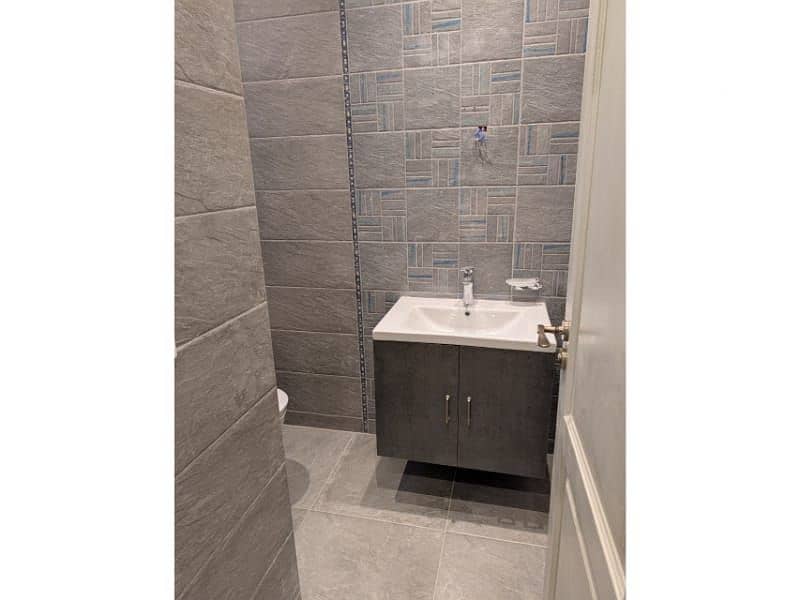 10 e35badba-de1d-475d-b461-db3840522986. jpg