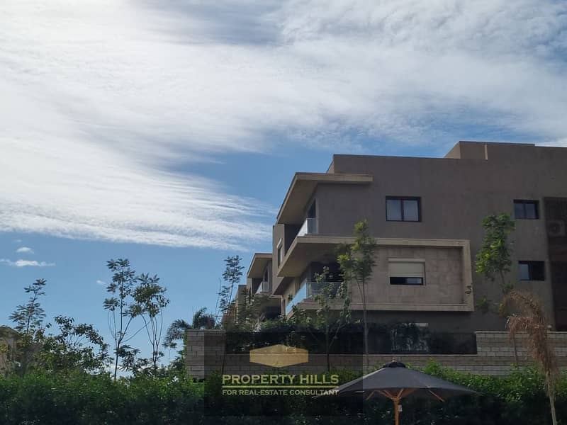 13 ca8fa79e-1d41-4479-9e07-7517cb87437b. jpg