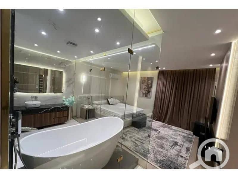 14 d2b459bc-abf5-43fb-ba0a-3f1cf04b47f4. jpg