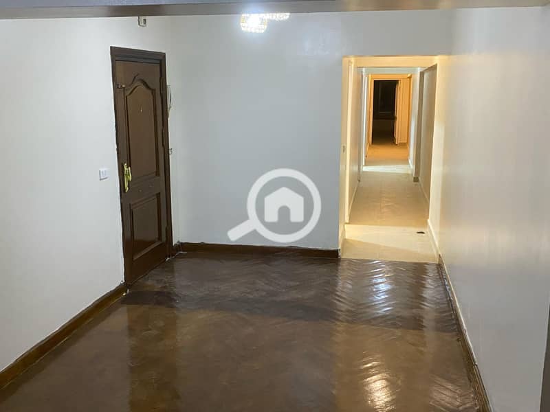 5 eaa19019-cac5-42bd-acf8-3d08dddeffb1. jpeg