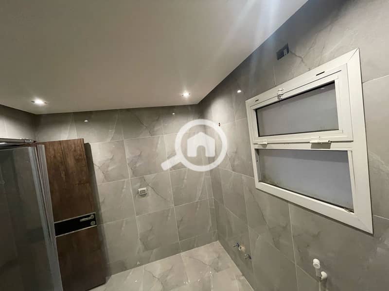 5 3b326384-3816-4c3d-9bb5-497179443216. jpg