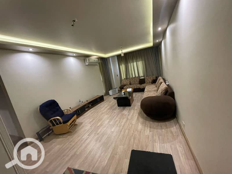 13 db62df95-e62a-4cab-8054-570c9c5196e1. jpg