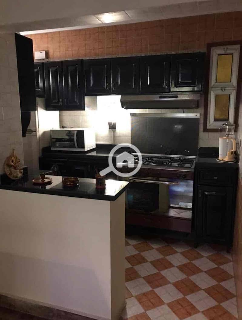 9 ed83f9cb-d8d1-45cd-bfc9-df80786bc4f5. jpg