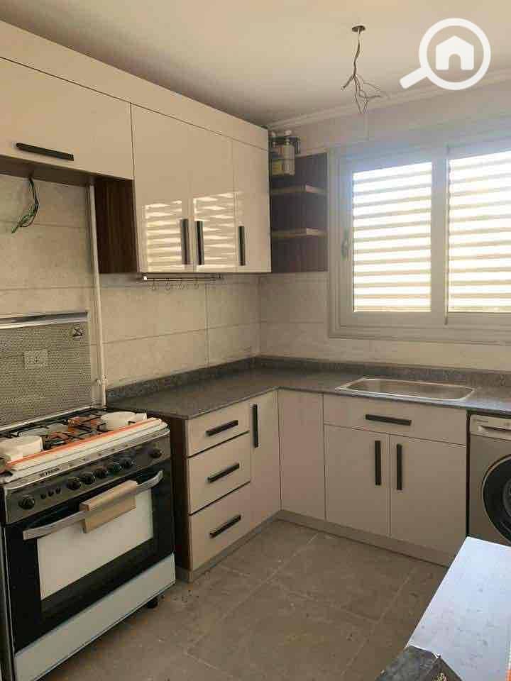 3 7f57f8df-1c2b-47e7-8c1e-0915978d7be4. jpg