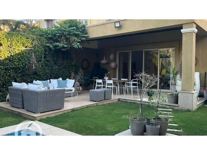 b88de328-d7fb-4deb-8ed0-8c4c8e67cbc4. jpg b88de328-d7fb-4deb-8ed0-8c4c8e67cbc4. jpg