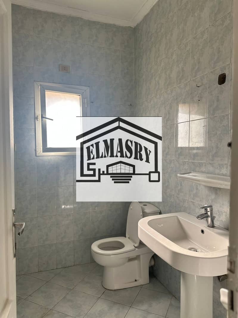 10 145772a6-b7a8-45ed-aecc-05d1e7583d0b. jpg