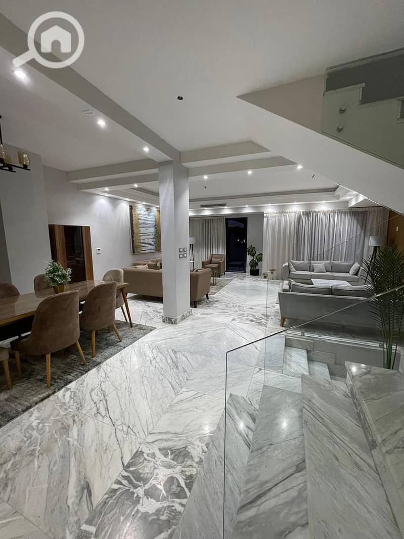 3 d8bbfdc5-9f03-40ea-82cb-a4098c7c4434. jpeg