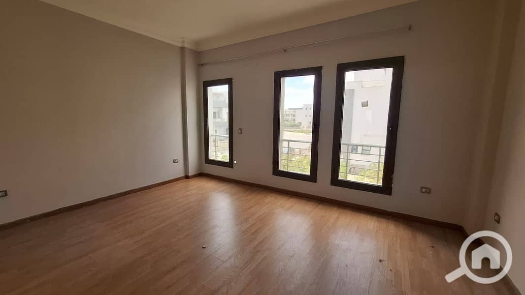 8 WhatsApp Image 2025-07-06 at 11.46. 39_6a5d2d48. jpg