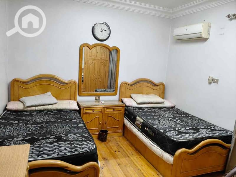 5 3757bbdb-359e-4405-b06b-5452a5caa53d. jpg