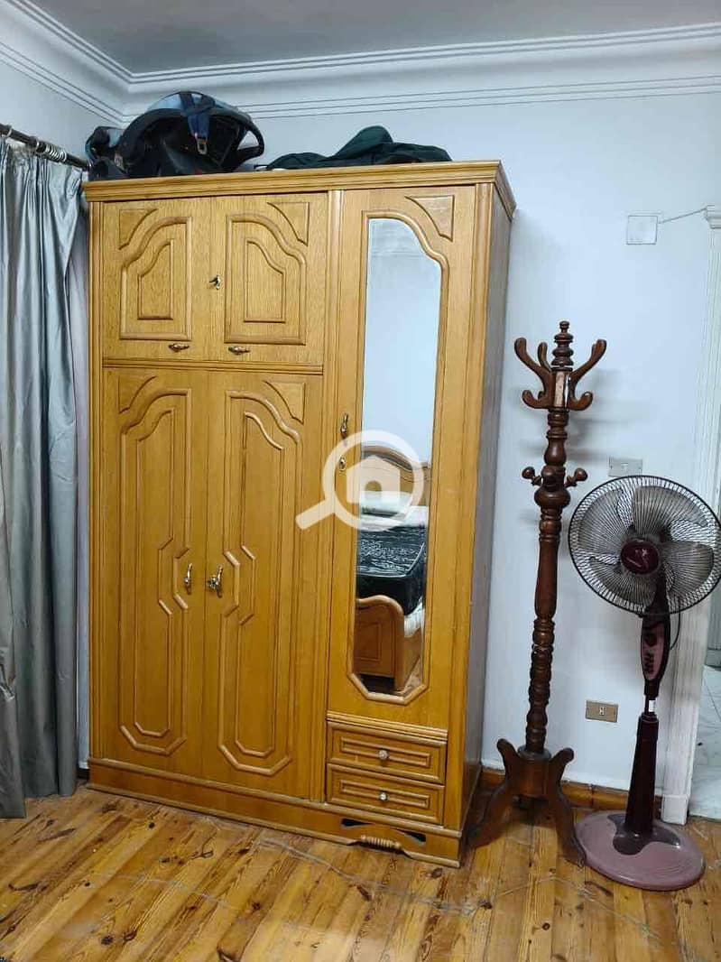 9 97c01a77-b732-4b63-8c2c-49d4ef3d3037. jpg